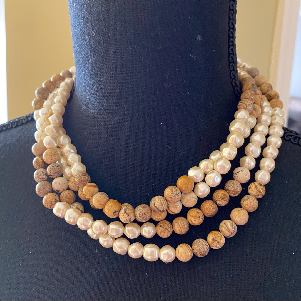 Coldwater Creek Jasper And Faux Pearl Necklace - 34$